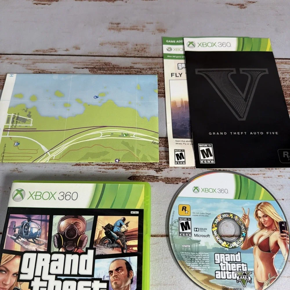 Grand Theft Auto V Xbox 360 Video Game. Complete.